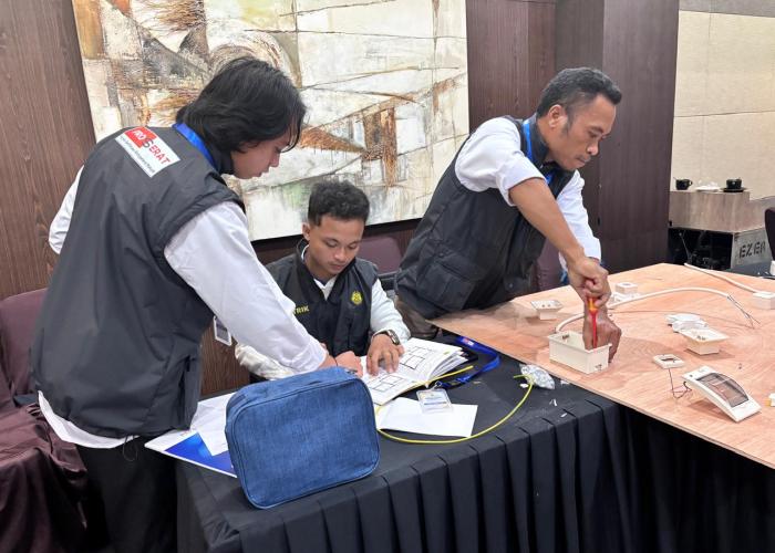 Ditjen Ketenagalistrikan Sertifikasi 50 Tenaga Teknik Secara Gratis di Maluku Utara - Gambar 3