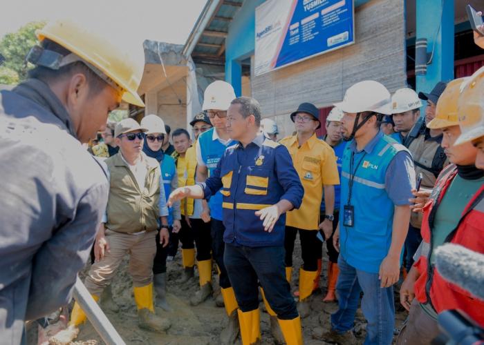 Pemerintah Percepat Pemulihan Distribusi BBM dan Kelistrikan di Sumatera Barat