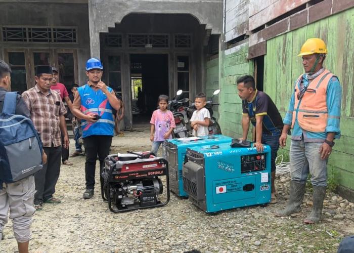 Seluruh Bantuan 1.000 Genset dari Kementerian ESDM Telah Tiba dan Beroperasi di Aceh - Gambar 3