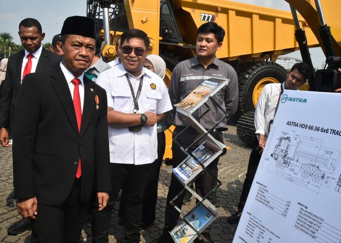Menteri ESDM Tegaskan Kedaulatan, Mandiri dan Berkelanjutan Pada Upacara Hari Jadi Pertambangan dan Energi ke 79 - Gambar 3