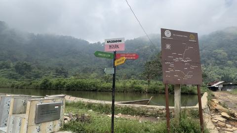 Dari Gelap Menuju Terang, Kampung Cisadon Menyala Berkat PLTS dan Baterai