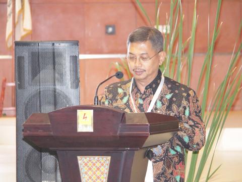 Dirjen Ketenagalistrikan membuka Musyawarah Nasional (Munas) ke-8 Masyarakat Ketenagalistrikan Indonesia (MKI), Rabu (30/10) di Auditorium PT PLN (Persero) Kantor Pusat.