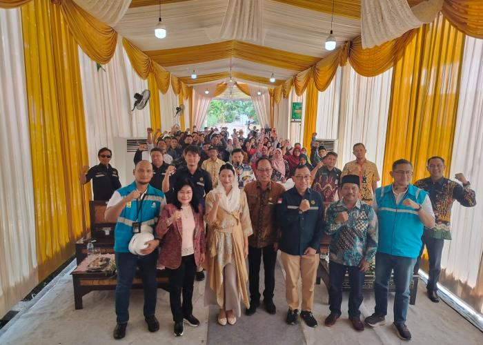 Menyala 100%, Bantuan Pasang Baru Listrik di Jawa Timur Tingkatkan Kesejahteraan Warga - Gambar 3