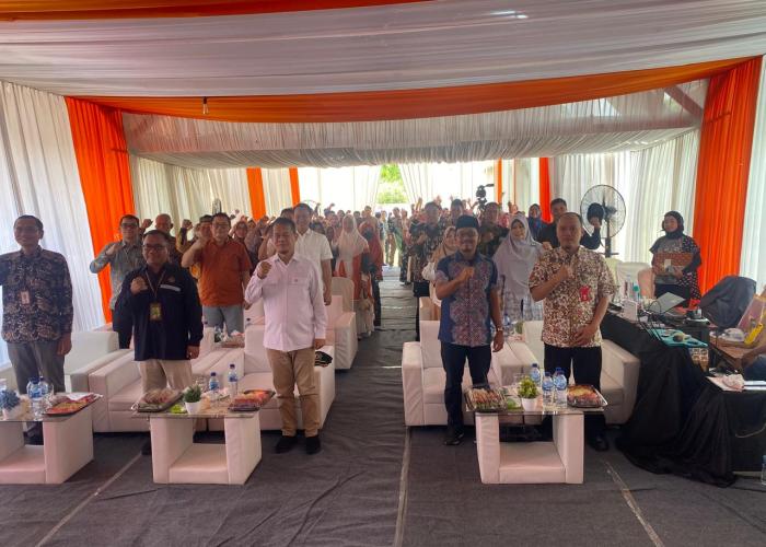 Bantuan Pasang Baru Listrik Gratis Targetkan 12.983 Rumah Tangga di Jawa Tengah - Gambar 3