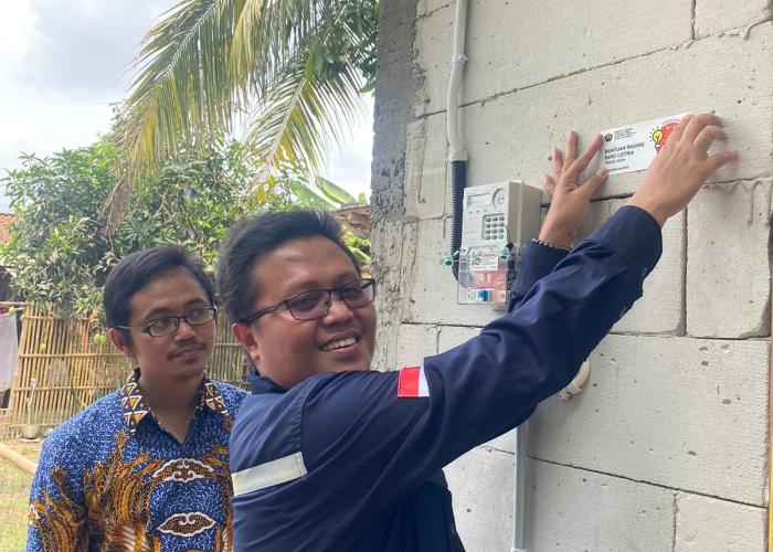 1.062 Rumah Tangga di Cilacap Terima Bantuan Pasang Baru Listrik - Gambar 2