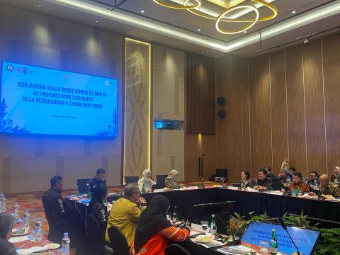 Komisi XII DPR RI Dorong Pemanfaatan Energi Bersih di Sumatera Barat
