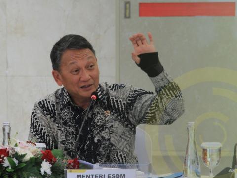 KAPASITAS PEMBANGKIT LISTRIK MENINGKAT