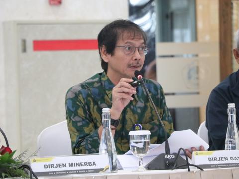 KAPASITAS PEMBANGKIT LISTRIK MENINGKAT